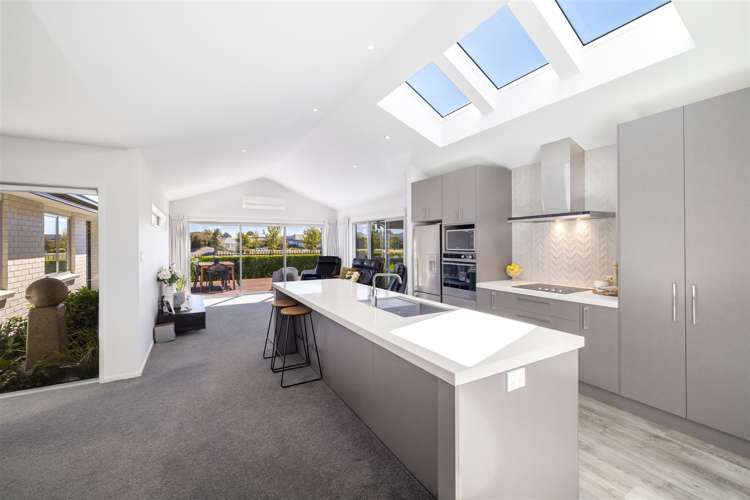 13 Leader Street Marshland_2