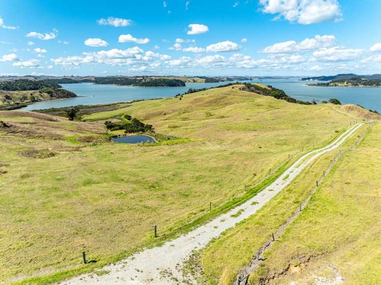 140 Beatson Road Whakapirau_34