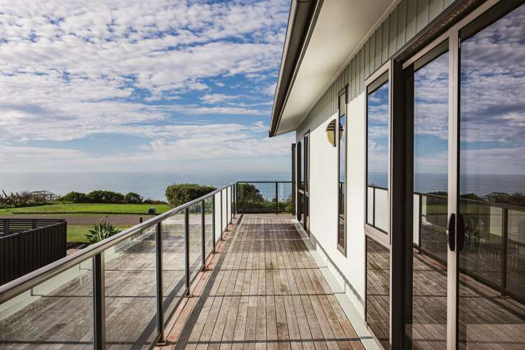 247 Whirinaki Road Bay View_9