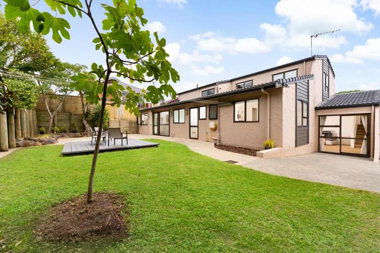 31 Stranolar Drive Mt Roskill_23