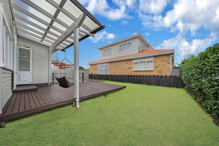 15A Somerset Road Mt Roskill_10