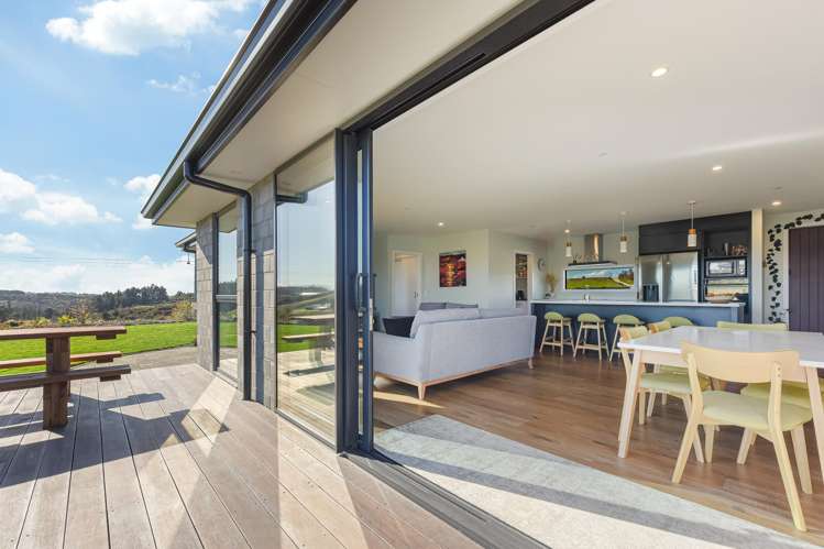 161 Redvale Road Redwood Valley_9