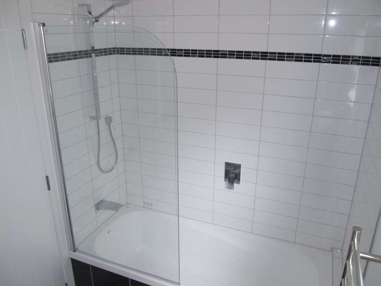 16a Lincoln Avenue Tawa_8