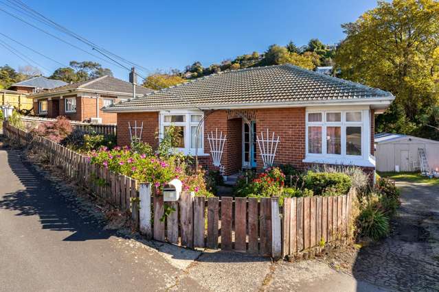 Affordable Charm in Caversham