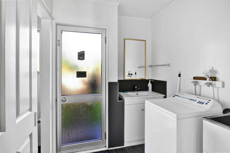 3/10 Aubrey Street Waitara_9