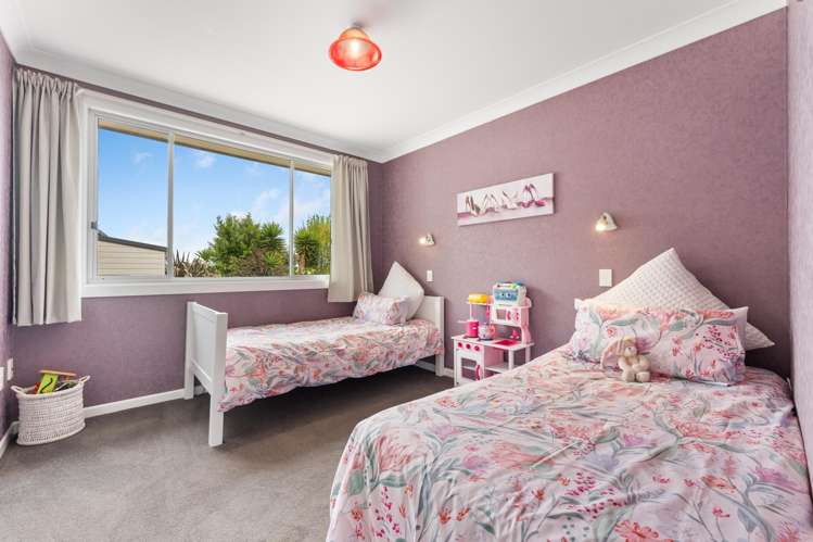 178 Waikawa Beach Road Manakau_16