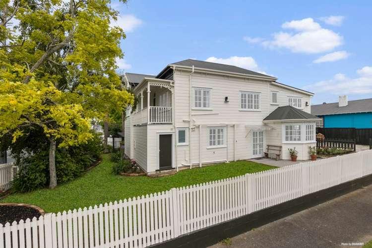 1085 Great North Road Point Chevalier_5