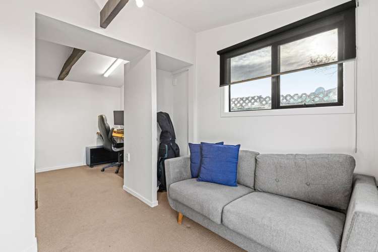 24 Heathglen Avenue Parklands_16