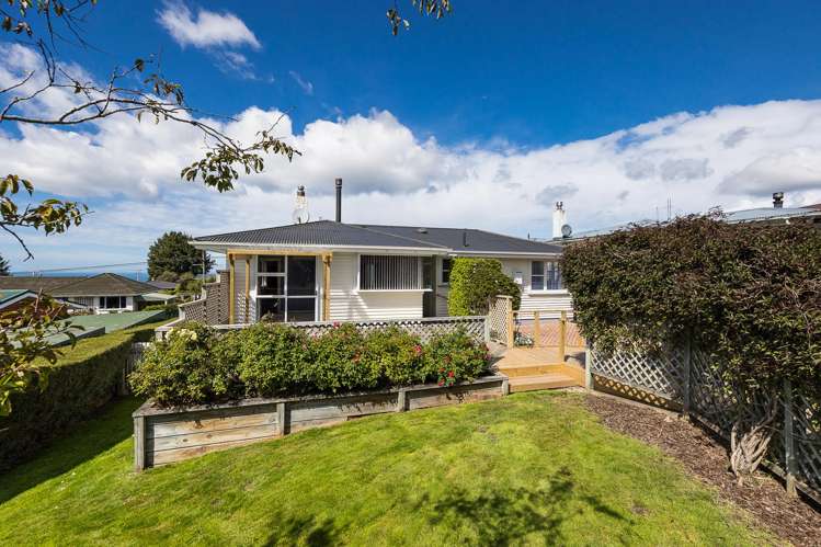 4 Herron Street Brockville_8