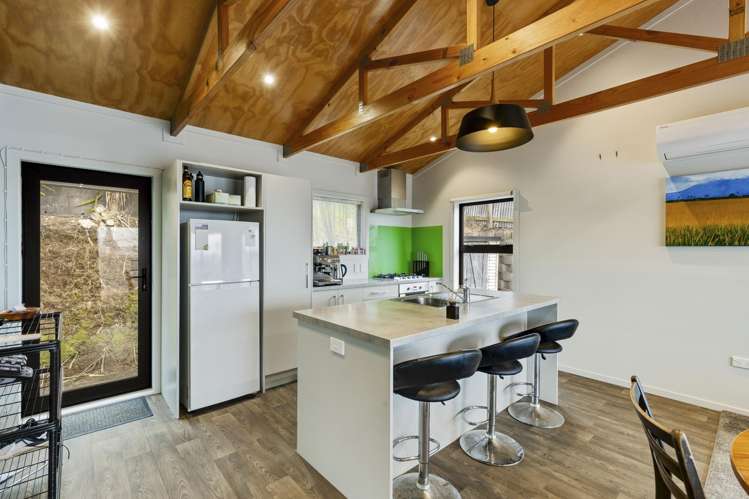 73 Mould Street Waitara_7