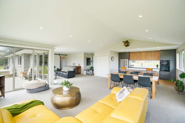 115 Blairlogie Close Otatara_9