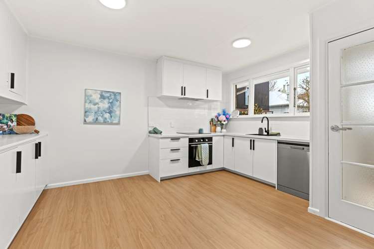4/124 Huxley Street Sydenham_1