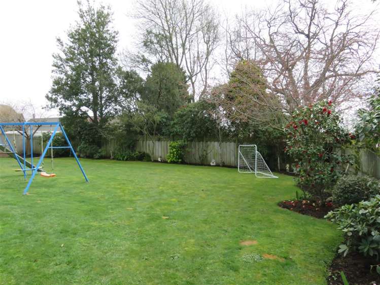 217 Pages Road Gleniti_10