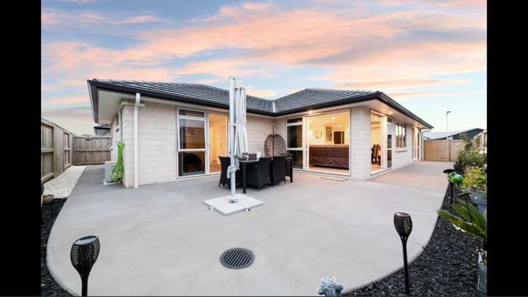 3 Rotomanu Place Pyes Pa_2