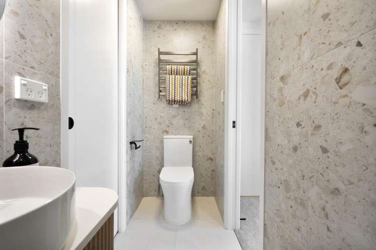 69b Chivalry Road Glenfield_29