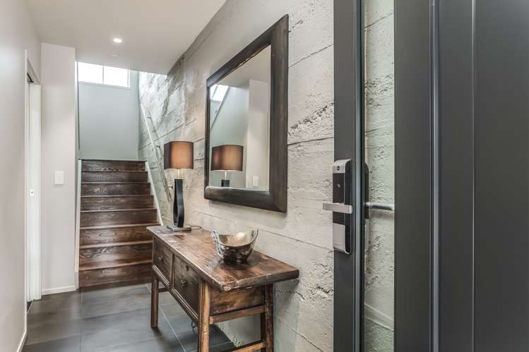 35 Ripon Crescent Meadowbank_15