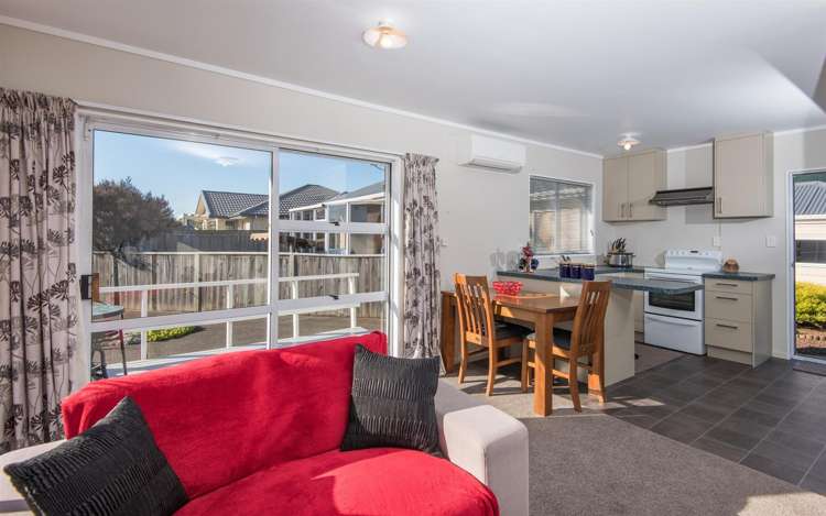 9 Ashcroft Place Richmond_5