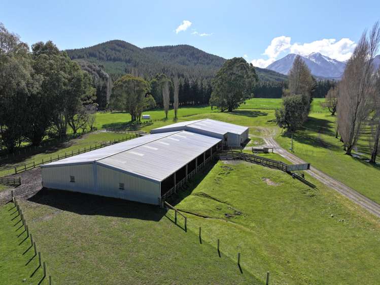 3730 Blackmount Redcliff Road Blackmount_9