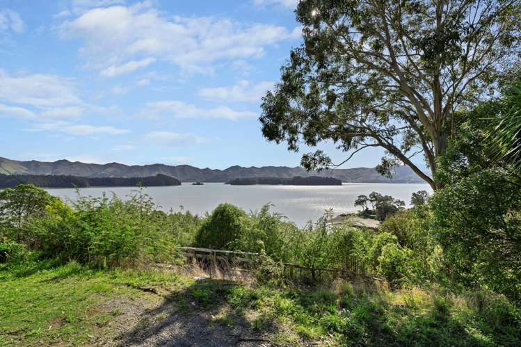 33 Andersons Road Charteris Bay_12