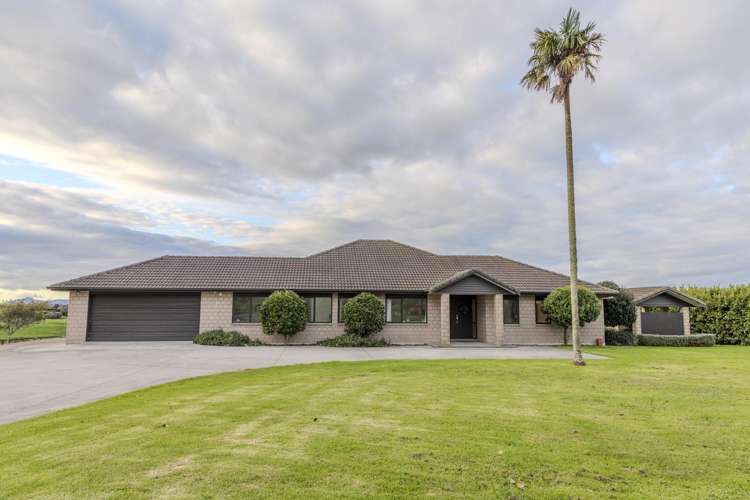 275 Redoubt Road_1