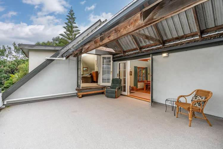 32, 34, 36 & 38 Moerangi Street Broad Bay_26