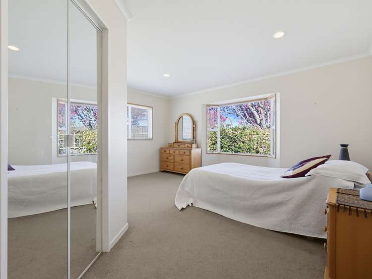 1 Grosvenor Place Katikati_12
