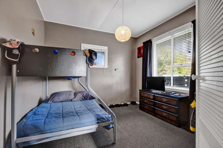 54 Egmont Street Hawera_11