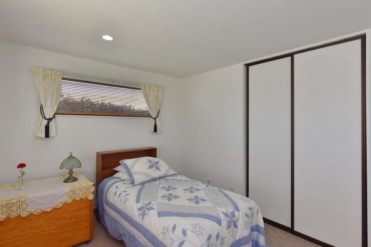 48 Seadown Crescent Amberley_10