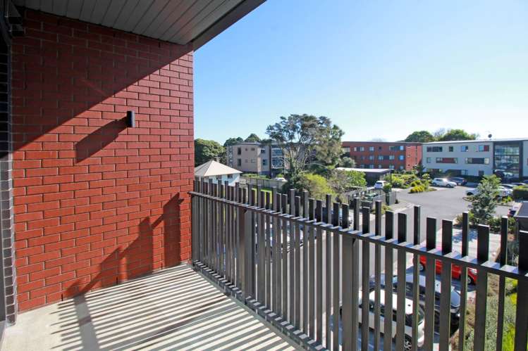 203D/7 Hinaki Street Pt England_9
