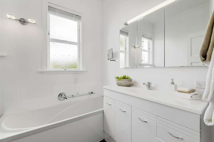 12 Domain Street Devonport_14