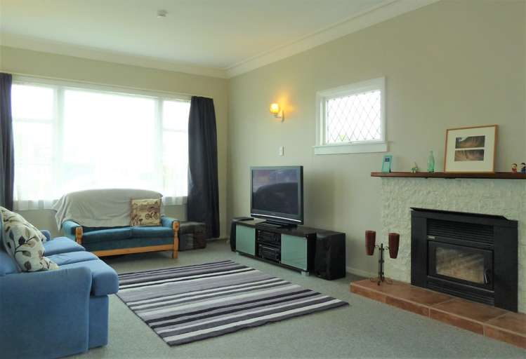 402 Terrace Road Parkvale_1