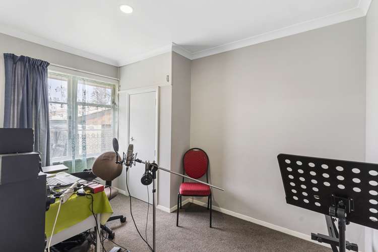 42 Mcannalley Street Manurewa_18