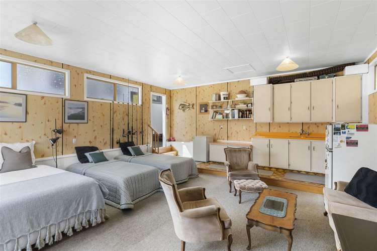 12 Champion Place Pauanui_16