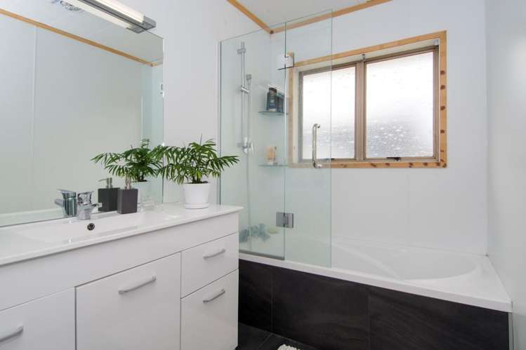 18b Tudor Place Mount Maunganui_7