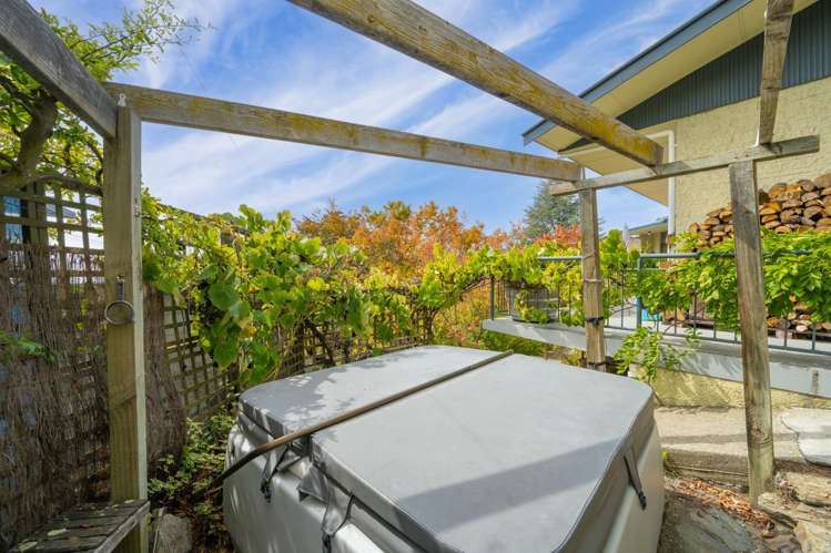 20 Earnscleugh Road Bridge Hill_22