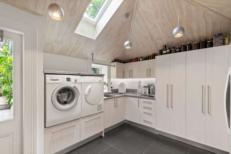 42 Mozeley Avenue Devonport_19