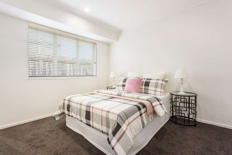 55 Kingdale Road Henderson_14