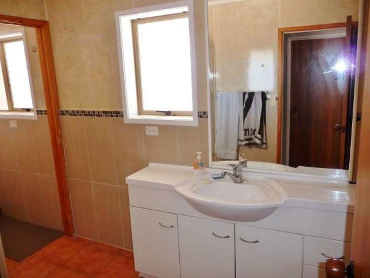 260 State Highway 10 Cable Bay_42