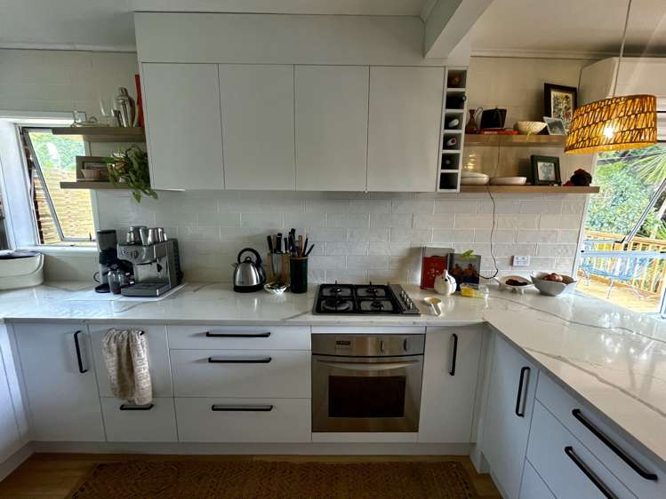 2/24 Lauderdale Road Birkdale_6