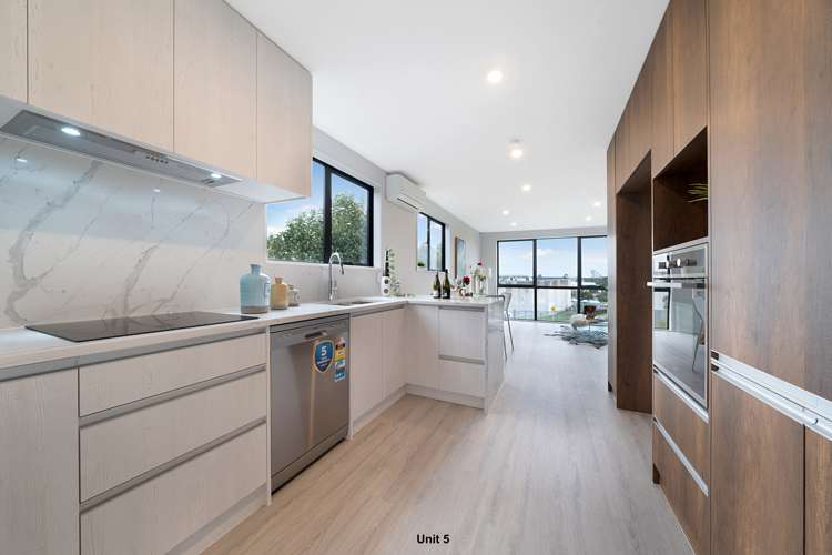 1,2,3,4/30 Woodford Avenue Henderson_3