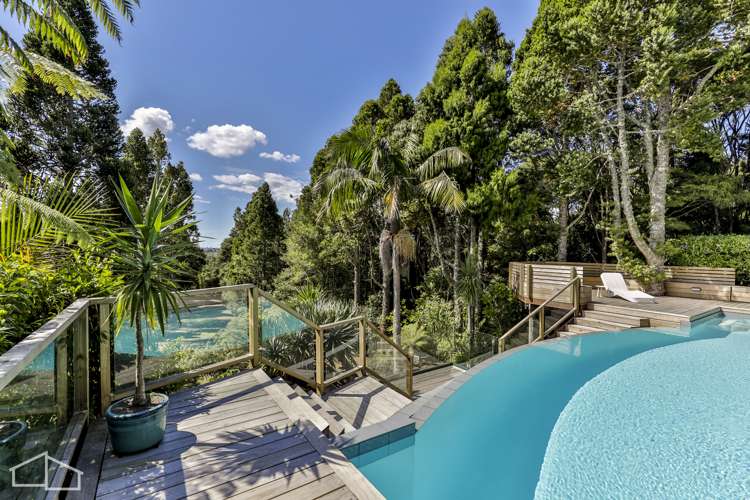 215 Konini Road Titirangi_23