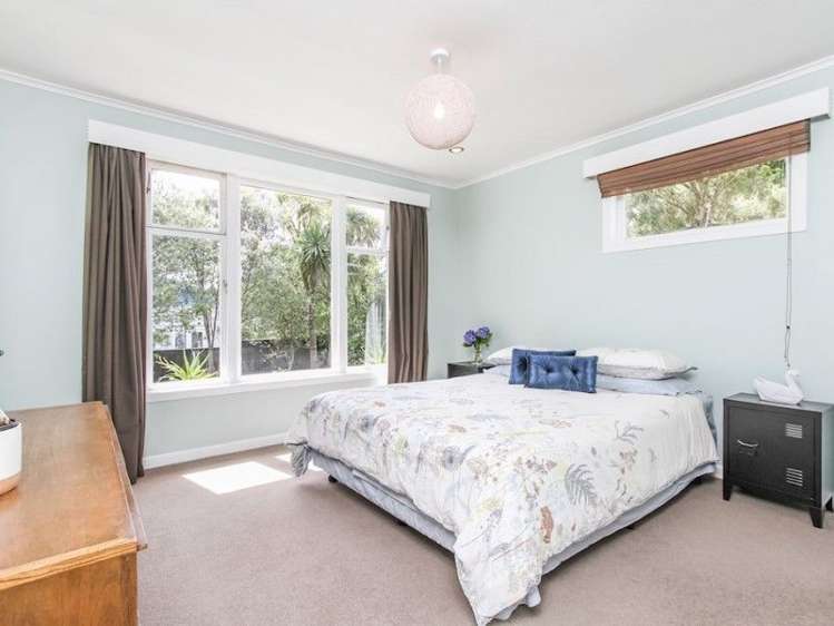 2/41 Brandon Road Glen Eden_9