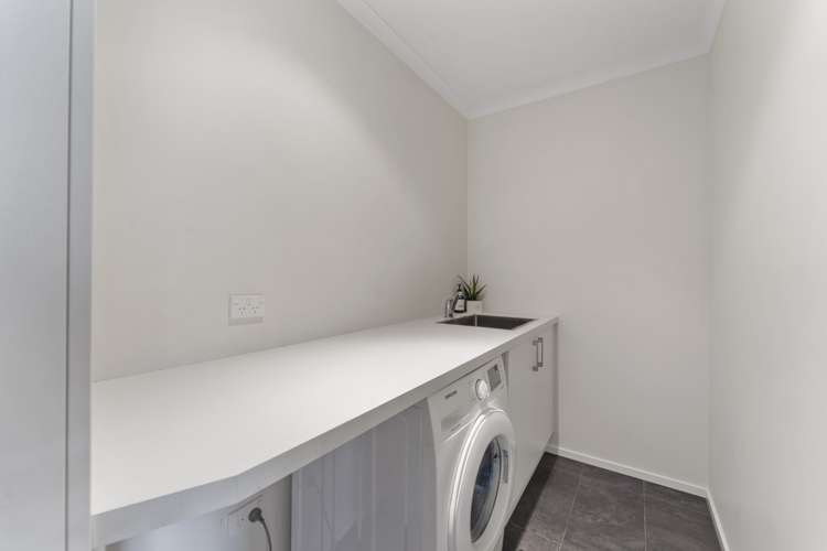 9 Carmello Grove Richmond_23