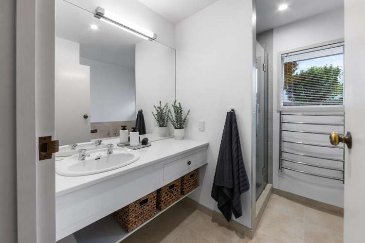 38D Greers Road Burnside_16