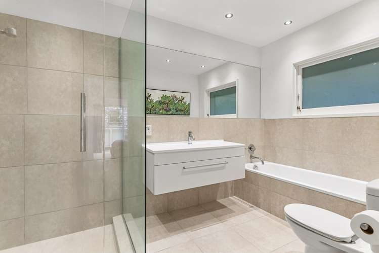 9 Geraldine Place Kohimarama_25