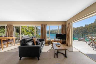 1703 Kenepuru Road_2