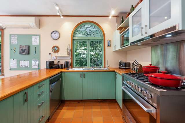 6 Cochran Road Oratia_2