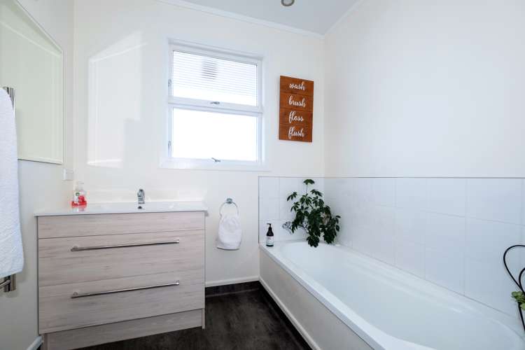 91 Pyramid Terrace Twizel_12