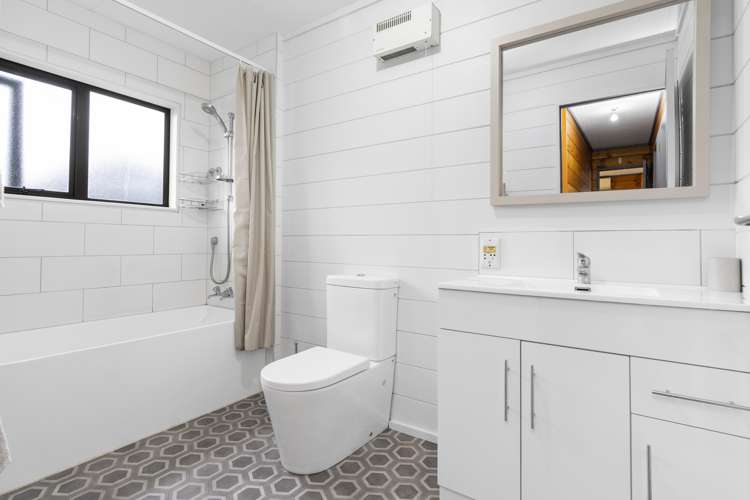 87 Scott Street Leamington_9