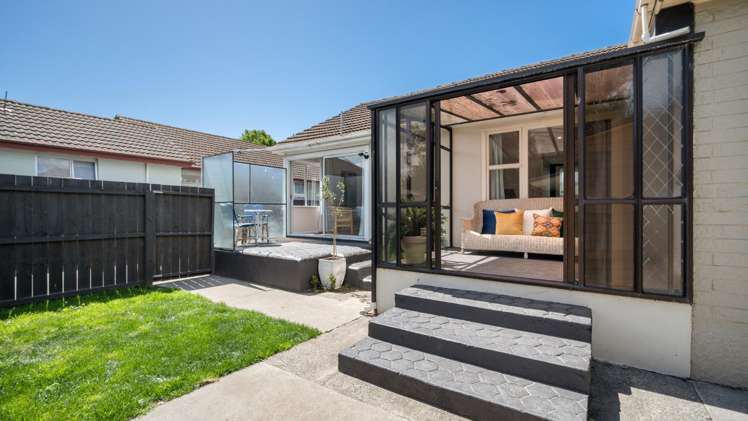 19 Belfield Street Dallington_13